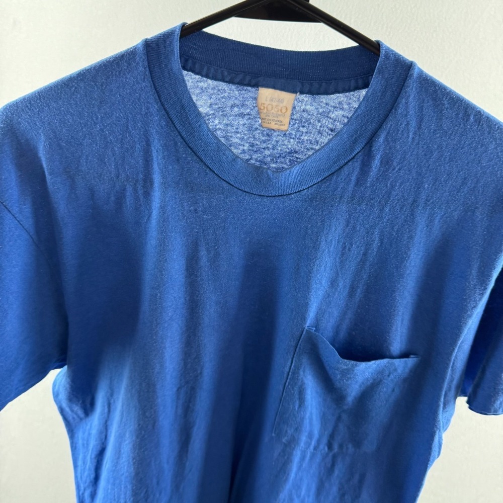 Vintage 80s Pocket Tee Shirt Mens Large (Fits Small) Paper Thin Single USA